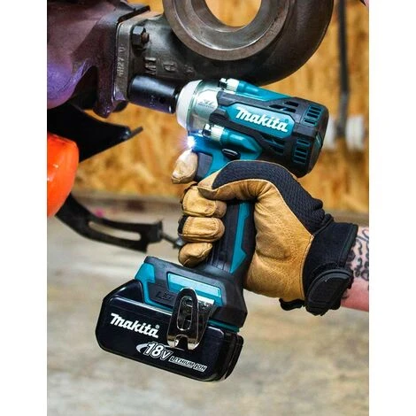 Schlagschrauber MAKITA DTW300RTJ1 (1 X 5,0 Ah + DC18RC + MAKPAC 2) 5 Schlagschrauber MAKITA DTW300RTJ1 (1 X 5,0 Ah + DC18RC + MAKPAC 2) – Bild 3