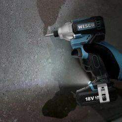 WESCOTOOLS Bürstenloser Akku Schlagschrauber, WESCO 18V 2.0Ah Schlagbohrschrauber Mit 20 Stück Bohrer-Bit, 180 Nm, 0-3600bpm, Bohrfutter Spannweite 6,35mm(1/4 Zoll), LED-Licht, Mit Akku Und Ladegerät 9 WESCOTOOLS Bürstenloser Akku Schlagschrauber, WESCO 18V 2.0Ah Schlagbohrschrauber Mit 20 Stück Bohrer-Bit, 180 Nm, 0-3600bpm, Bohrfutter Spannweite 6,35mm(1/4 Zoll), LED-Licht, Mit Akku Und Ladegerät -Drehschlagschrauber Soldes 39582395 3
